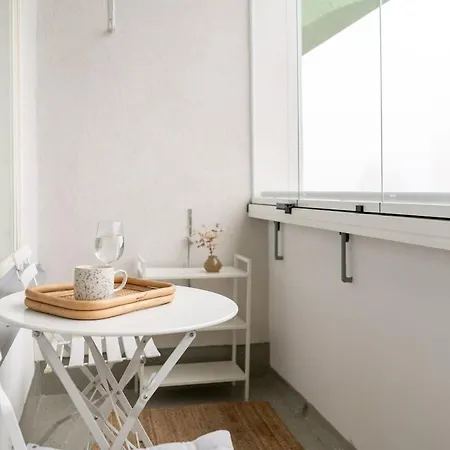 Apartament Bright - Design District Helsinki